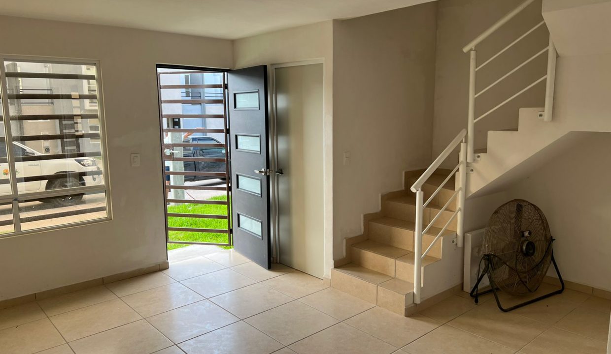 Casa Renta Vista Terrazas (2)