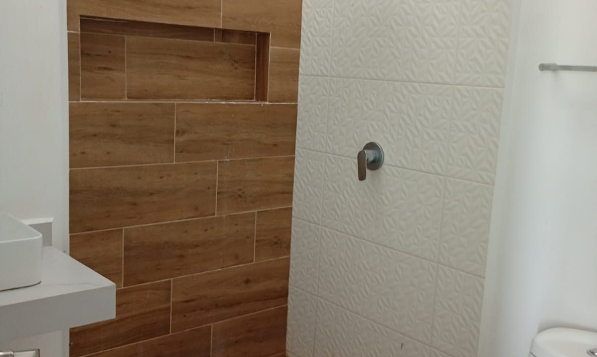 09ee935e-a4d1-4dcb-bc82-f280743bf781