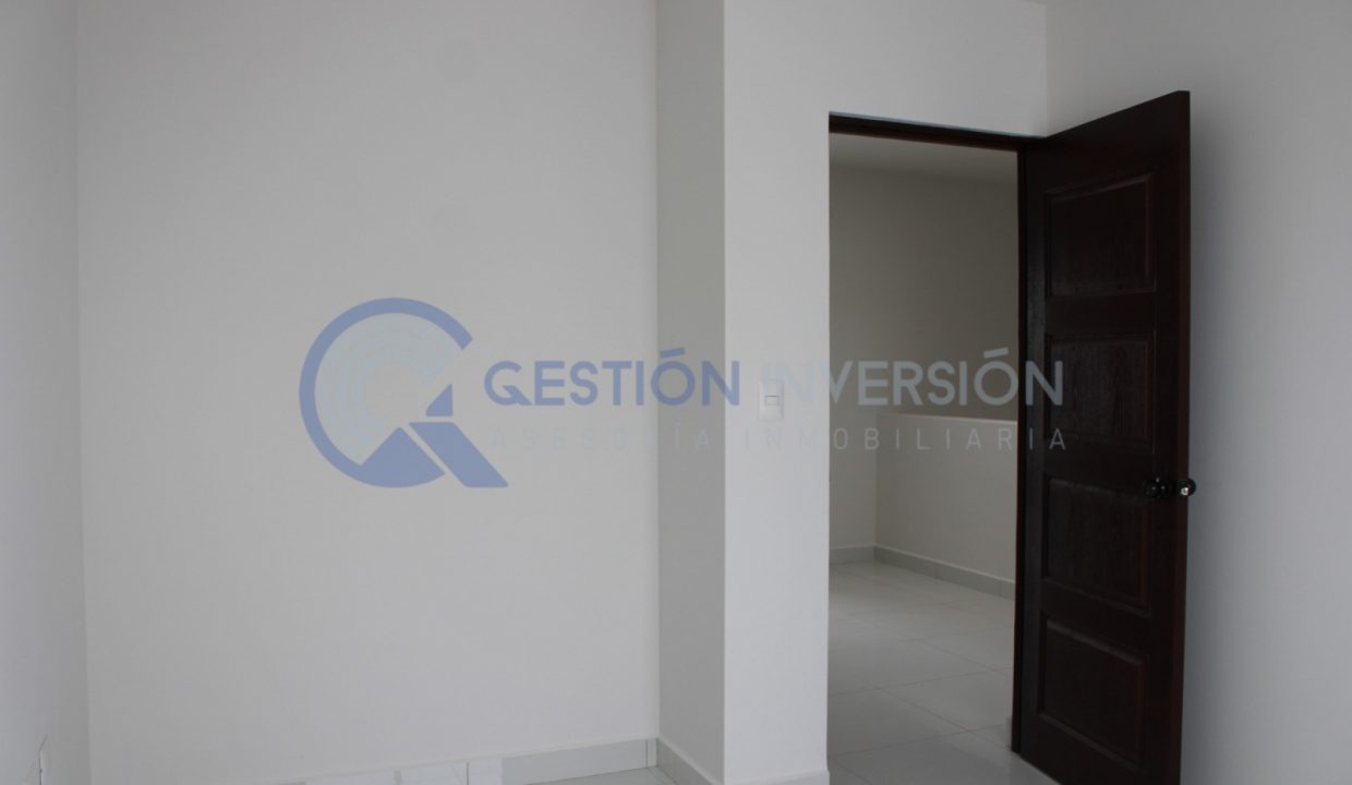92274e91-0c5a-44e5-9c13-3176538db25d